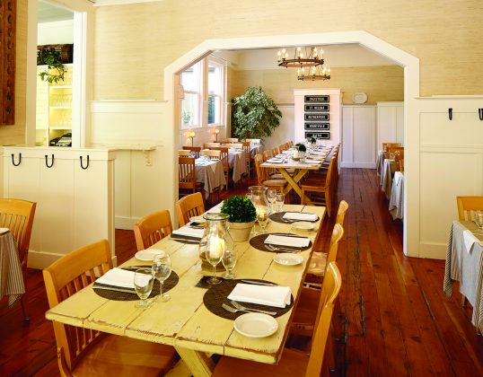 Calistoga Inn InsideDiningRoom (1)