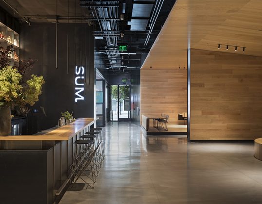 BEI-San-Francisco_Lobby-Hallway_credit-Paul-Dyer