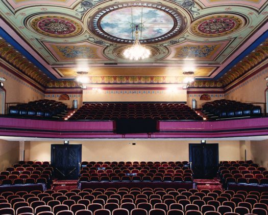 CeilingandSeatsinOperaHouse