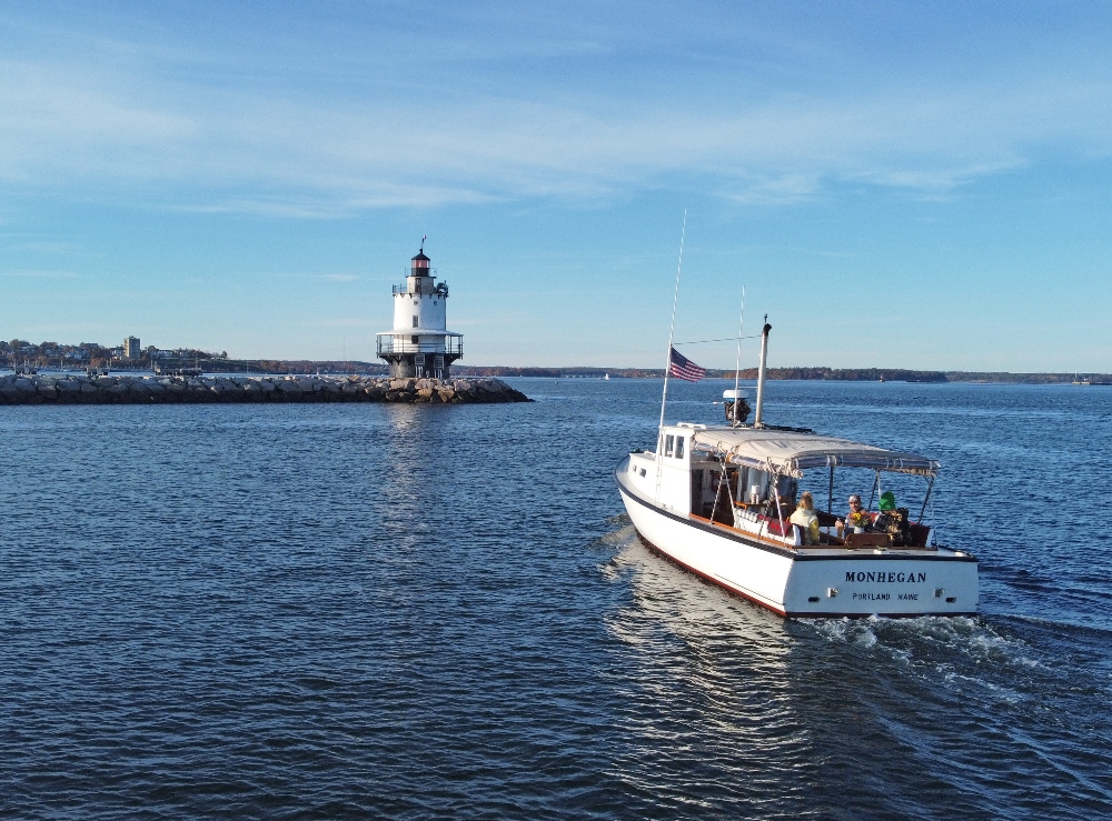 Tour cruise with Casco Bay Custom Charters. November 21, 2025