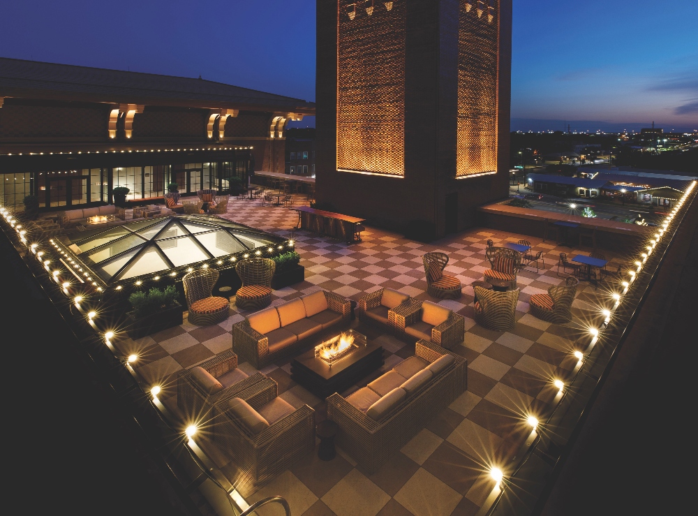 Rioja Rooftop Terrace at Grapevine’s Hotel Vin, Autograph Collection