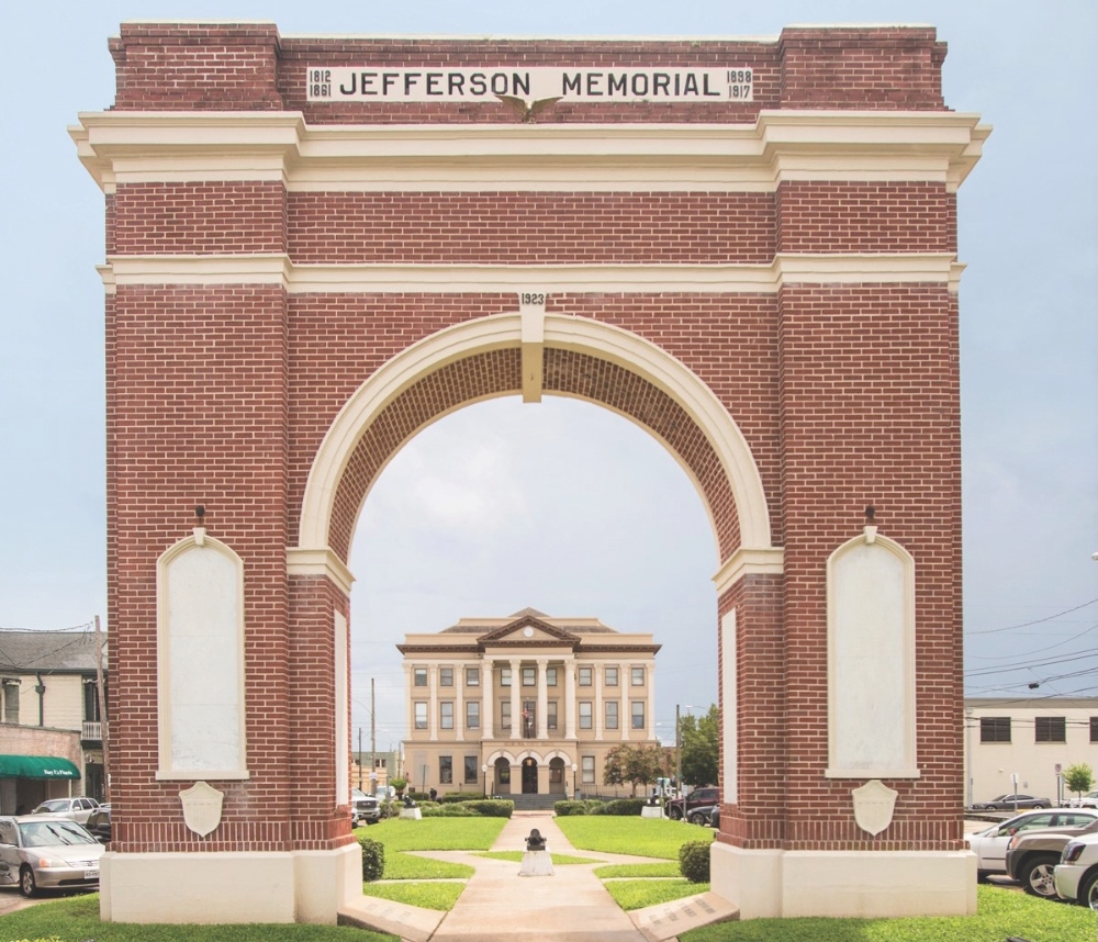 Jefferson Memorial Arch in Gretna, Louisiana