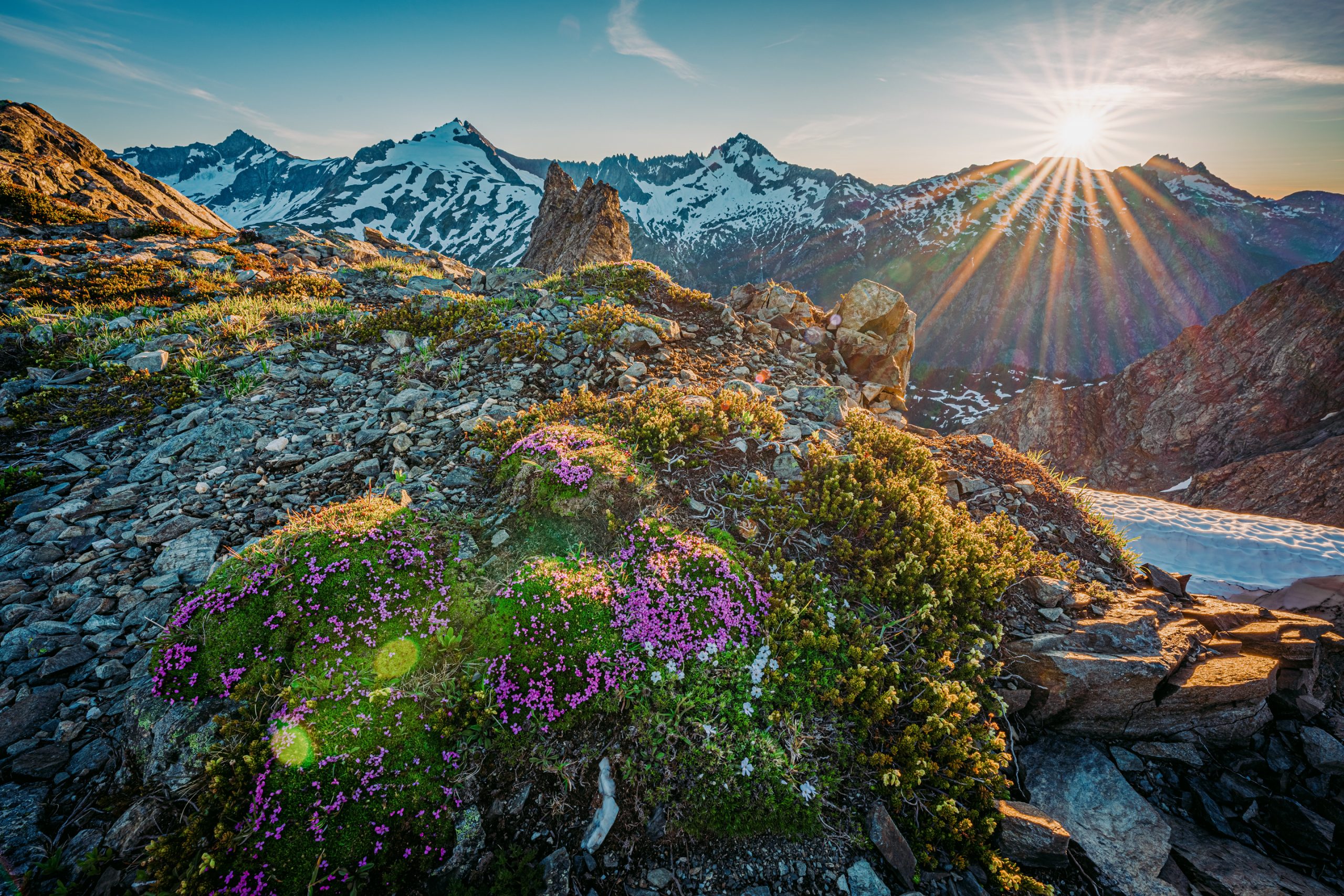 7.15.26 Some 90 minutes north of Everett, Washington, in Snohomish County, North Cascades National Park is one of three national parks in western Washington. || Photo by Nathan, courtesy of Adobe